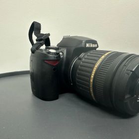 《値下げしました！！》Nikon デジタル一眼レフカメラ D5000