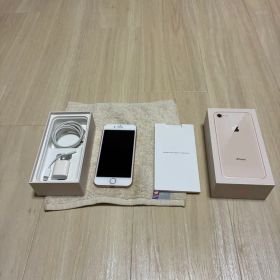 Apple iPhone 8 ゴールド 本体
