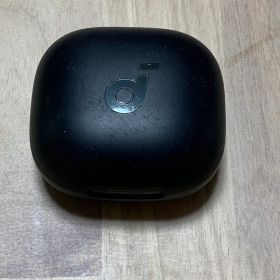 Anker Soundcore P40i ブラックケース❹