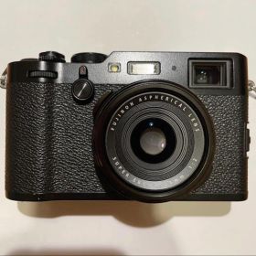 【状態良好】FUJIFILM X100F Black