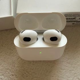 AirPods3 第三世代 ケーブルつき