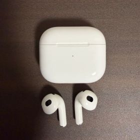 Apple AirPods 3 (第3世代)本体