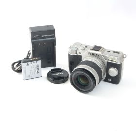 PENTAX ペンタックス Q10 + SMC PENTAX 5-15mm F2.8-4.5 ED AL [IF] 【シャッター数790回】