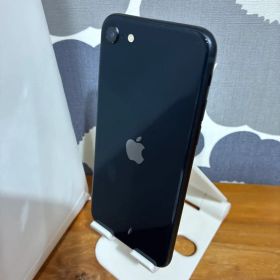Apple iPhoneSE 第3世代 64GB ミッドナイト 本体