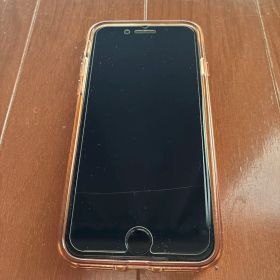 [ケース/フィルム付き]iPhone SE3 64GB レッド SIMフリー