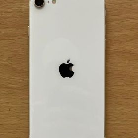 iPhone SE 第3世代 MMYD3J/A SIMフリー 充電100%