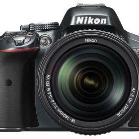 【中古】Nikon ニコン D5300 18-140VR レンズキット グレー