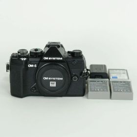[美品 | シャッター数5,766回] OM SYSTEM OM-5 [ボディ ブラック] | マイクロフォーサーズマウント