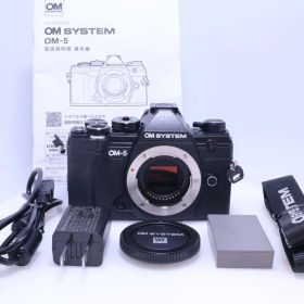 【1,296回 ほぼ新品】OM SYSTEM OM-5 ボディー ブラック