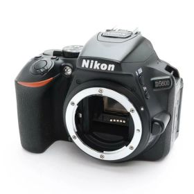 【中古】 《並品》 Nikon D5600 ボディ 【モニターカバー部品交換/各部点検済】 [ デジタルカメラ ]