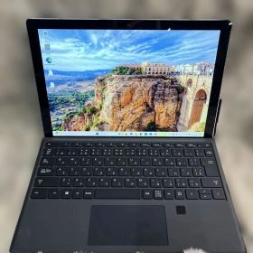 Surface Pro 5 Core i5-7300U 12.3インチ