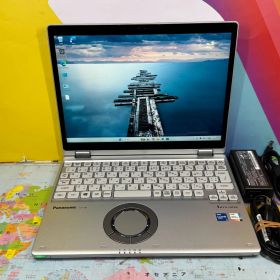 美品 16GB CF-QV1 レッツノート 12型 2in1 タブレット 軽量