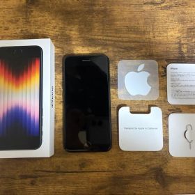 iPhone SE 第3世代 128GB