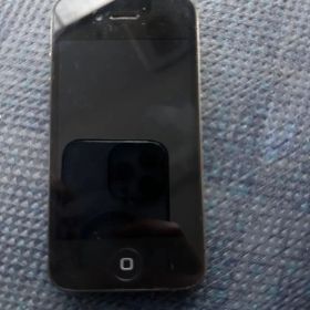 Apple iPhone 4 ブラック