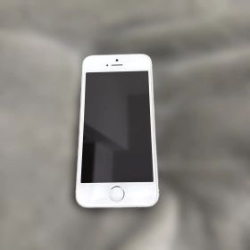 iPhone 5s 32GB シルバー ⚠️起動するか分からない