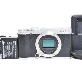 Fujifilm X-A1 ミラーレスカメラ 本体