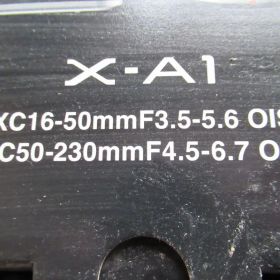 FUJIFILM X-A1 ミラーレスカメラ 2本レンズセット