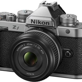 ニコン Zf シルバー 40mm f2(SE）レンズキット