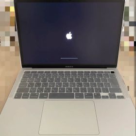 【美品】MacBook AIR M1チップ搭載