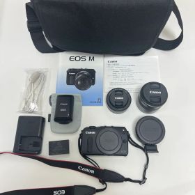 Canon EOS M ミラーレスカメラ 本体と付属品一式