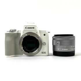 キヤノン Canon EOS Kiss M EF-M 15-45 IS STM レンズキット ホワイト デジタル ミラーレス 一眼カメラ 【中古】