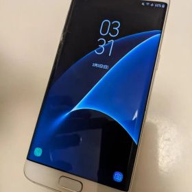 Galaxy S7 edge ホワイトパール 32GB
