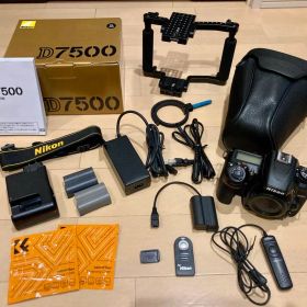 【付属品多数、動画撮影キット付き】一眼レフカメラ Nikon D7500 ボディ