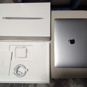 ★美品13インチMacBook Air M1 8GB/256GB