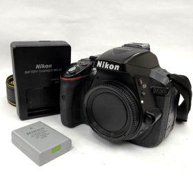 Nikon ニコン D5300 デジタル一眼レフカメラ