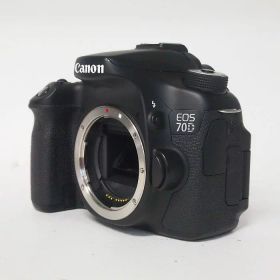 【中古】キヤノン EOS 70D ボデイ ランク：B「カメラのナニワ 心斎橋1号館在庫」【デジタル一眼】商品コード：2221130345108