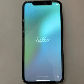 iPhone XR 256GB ホワイト