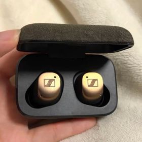 【良品】MOMENTUM True Wireless 4