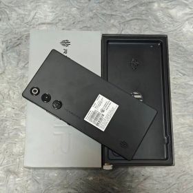 Redmagic 10 air 12/256gb