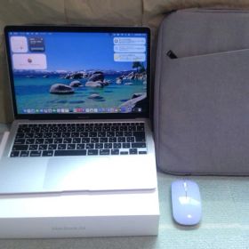 Apple Macbook Air A2337 13.3インチ M1 中古美品