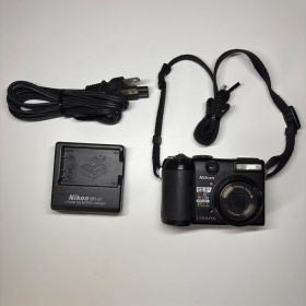 【現状品】Nikon COOLPIX P5100 通電OK