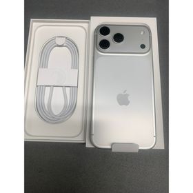 アップル(Apple)のアップル iPhone17 Pro Max 2TB シルバー(スマートフォン本体)