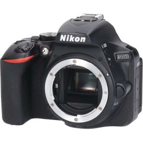 D5600【中古】