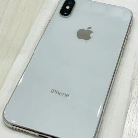 Apple iPhone X シルバー 本体