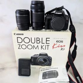 Canon EOS Kiss X7 ダブルズーム キット