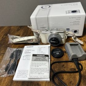 OLYMPUS PEN E-PL10 ミラーレス一眼カメラ＋おまけ付き