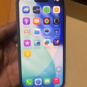 Apple iPhone 15 Pro 128GB ナチュラルチタニウム