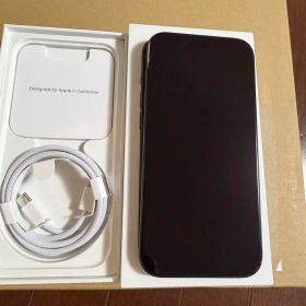 Apple iPhone 15 Pro スペースブラック 本体