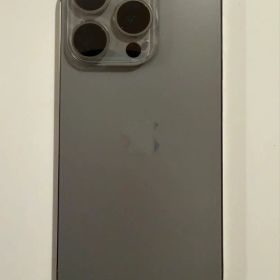 Apple iPhone 15 Pro シルバー 本体