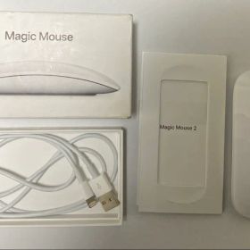 Apple Magic Mouse 2本体 /lightningケーブル