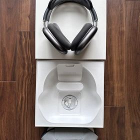 AirPods Max スペースグレー 第一世代