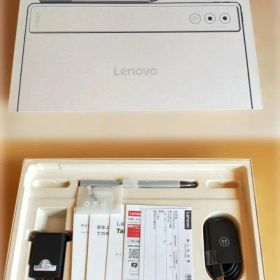 Lenovo Yoga Tab Plus 12.7インチ 16GB 256GB