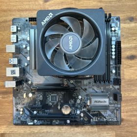 Ryzen 7 3700x B550M Phantom Gaming 4