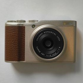 美品 FUJIFILM XF10 APS-C シャンパンゴールド