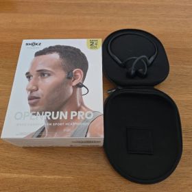 SHOKZ OPENRUN PRO 骨伝導イヤホン