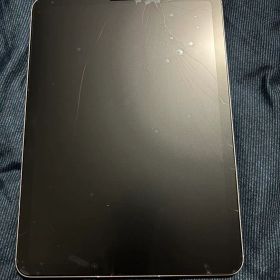 iPad Air 第五世代 64ギガ ヒビあり